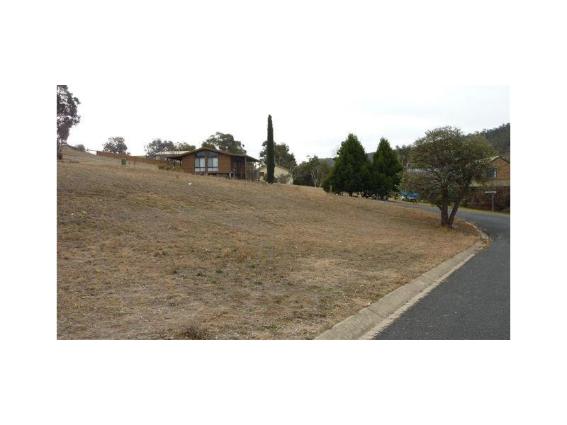 17 Lotus Avenue, Kalkite NSW 2627