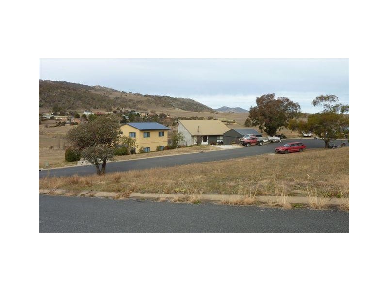 17 Lotus Avenue, Kalkite NSW 2627