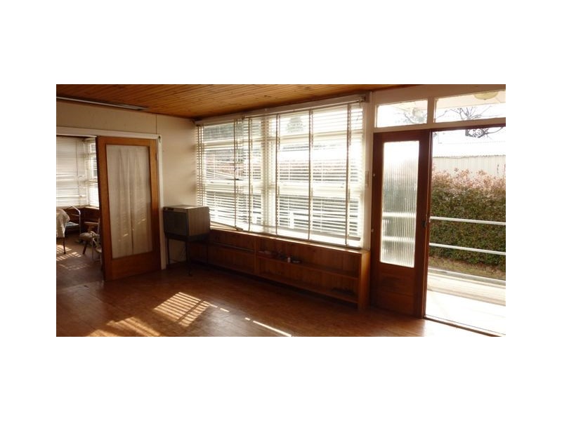 3 Roberson Street, Berridale NSW 2628