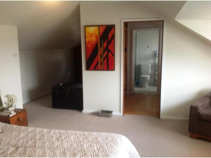 10 Mackay Street, Berridale NSW 2628