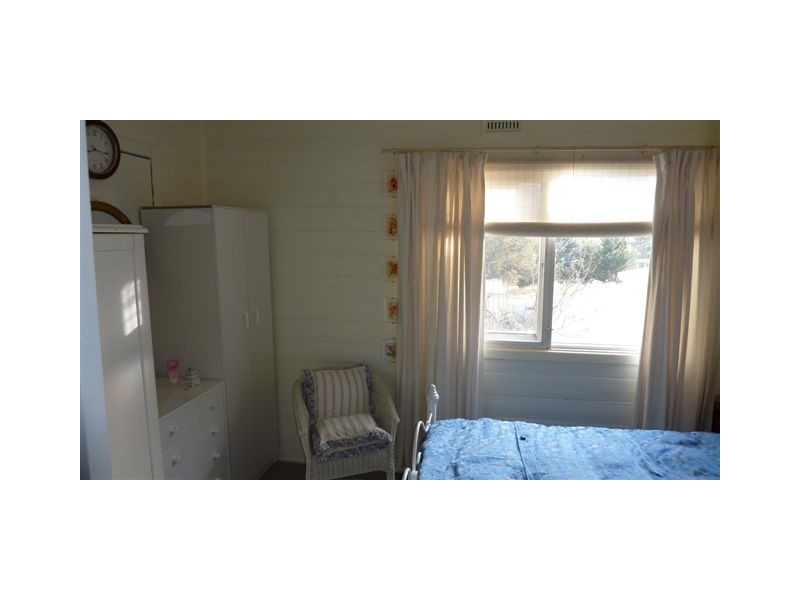 11 Brierly Street, Dalgety NSW 2628