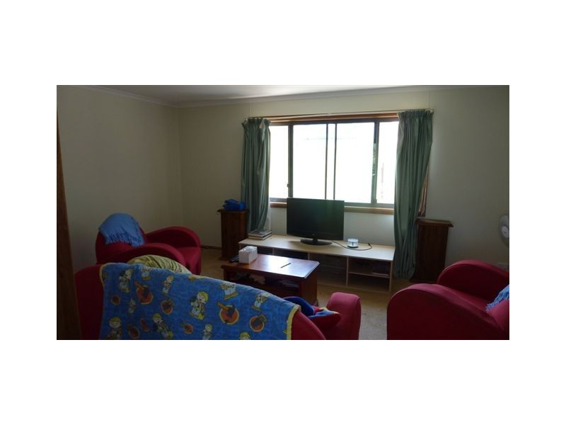 22 Rosemary Circuit, Kalkite NSW 2627