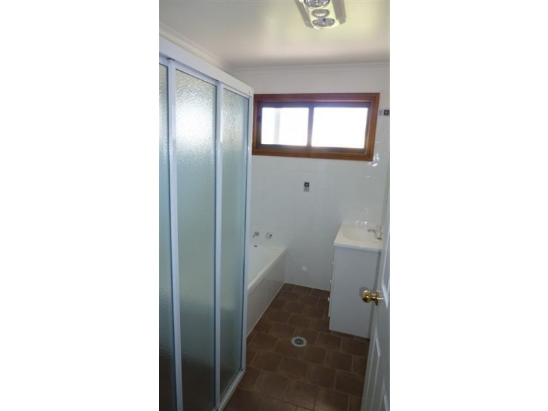 22 Rosemary Circuit, Kalkite NSW 2627