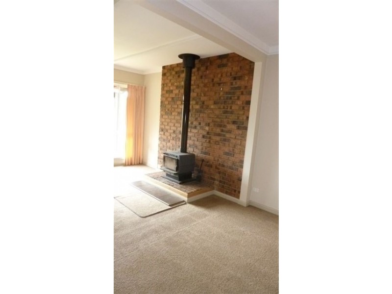 34 Mackay Street, Berridale NSW 2628