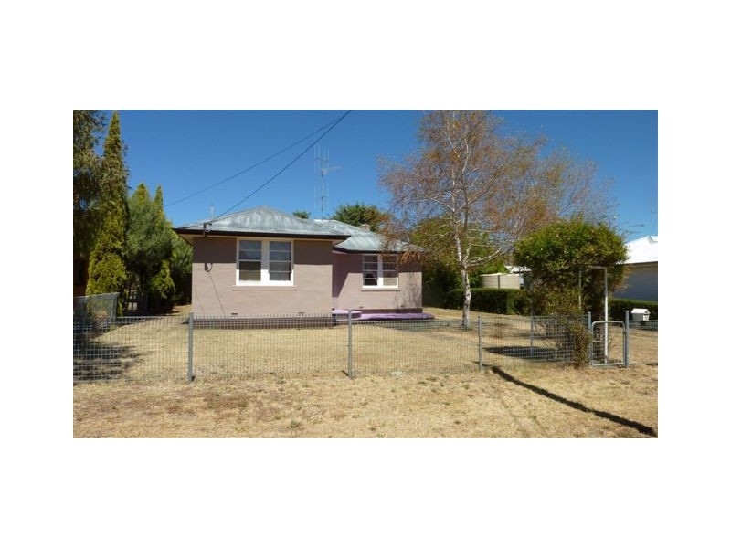 20 Oliver Street, Berridale NSW 2628