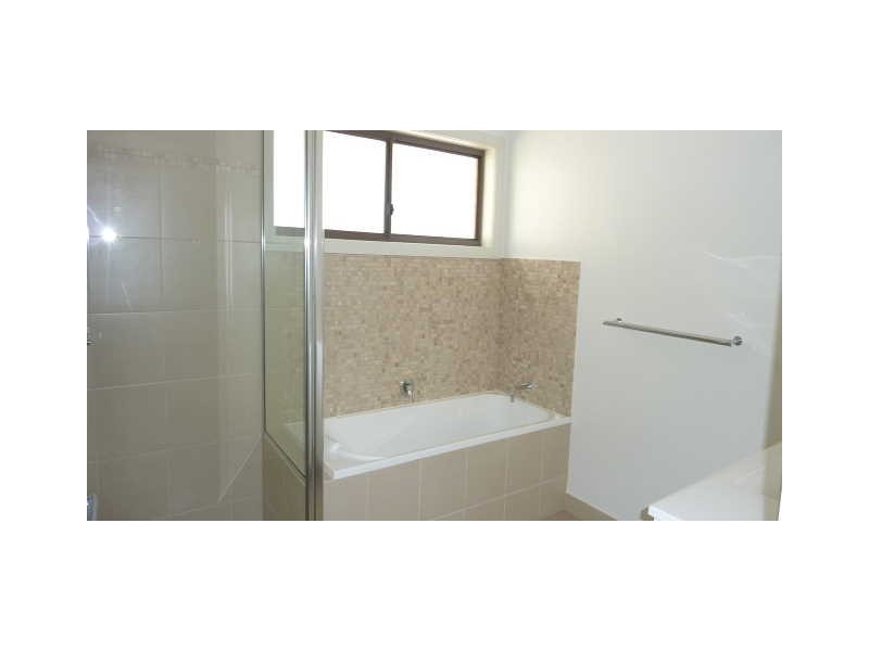 2b Gungarlin Street, Berridale NSW 2628