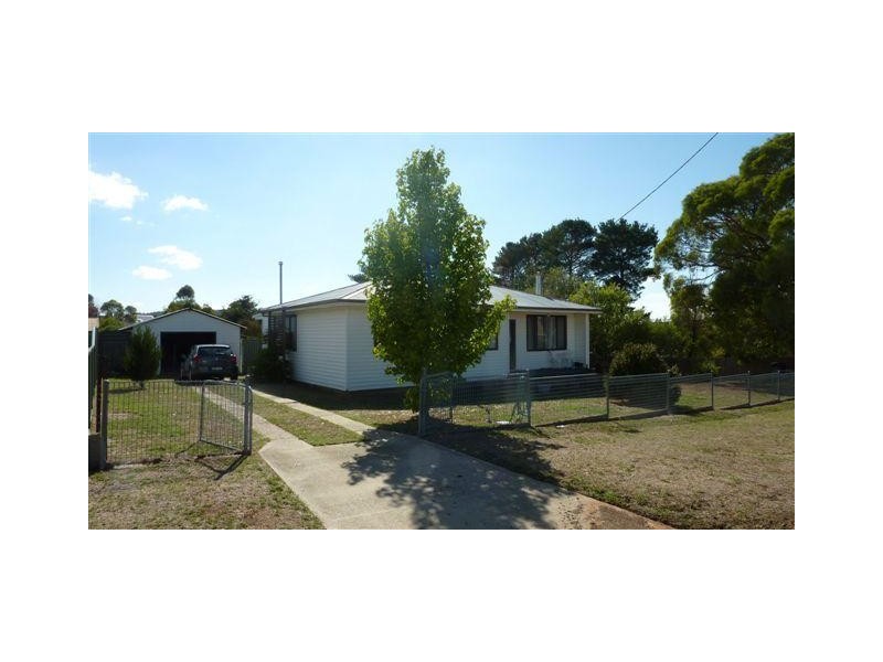 21 Mackay Street, Berridale NSW 2628