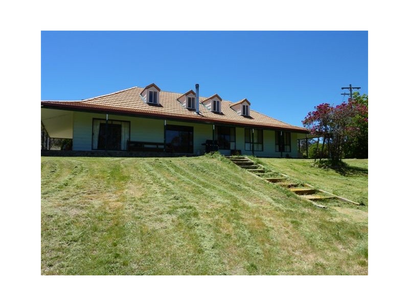 96 – 98 Stuart Field Road, Adaminaby NSW 2629