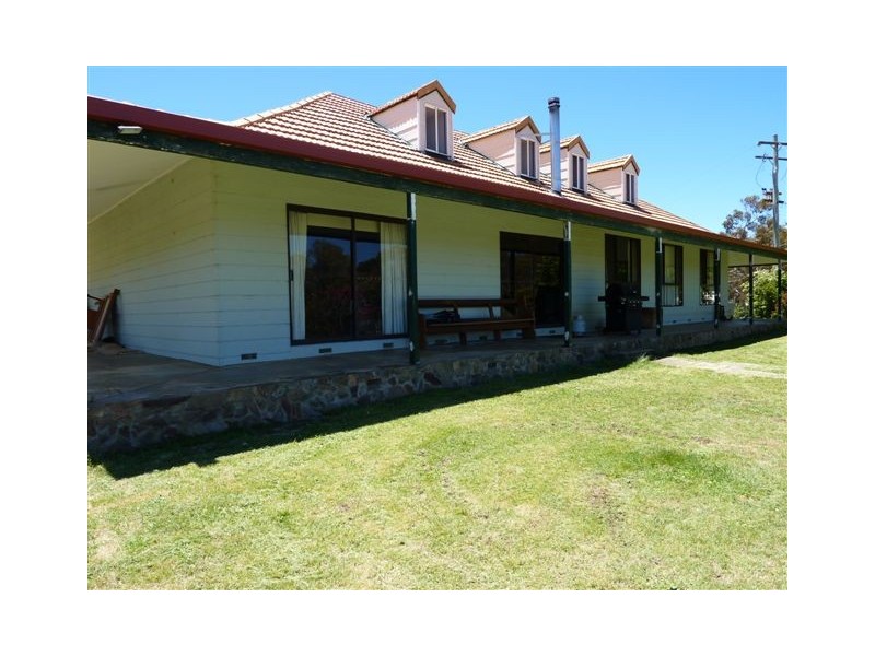 96 – 98 Stuart Field Road, Adaminaby NSW 2629