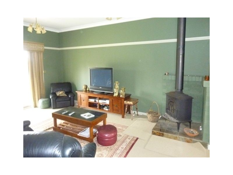 96 – 98 Stuart Field Road, Adaminaby NSW 2629