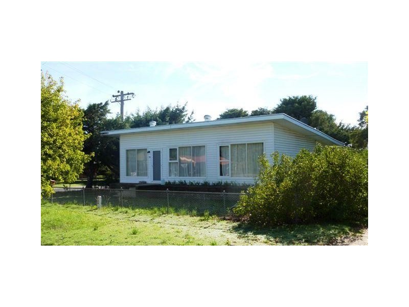 19 Myack Street, Berridale NSW 2628