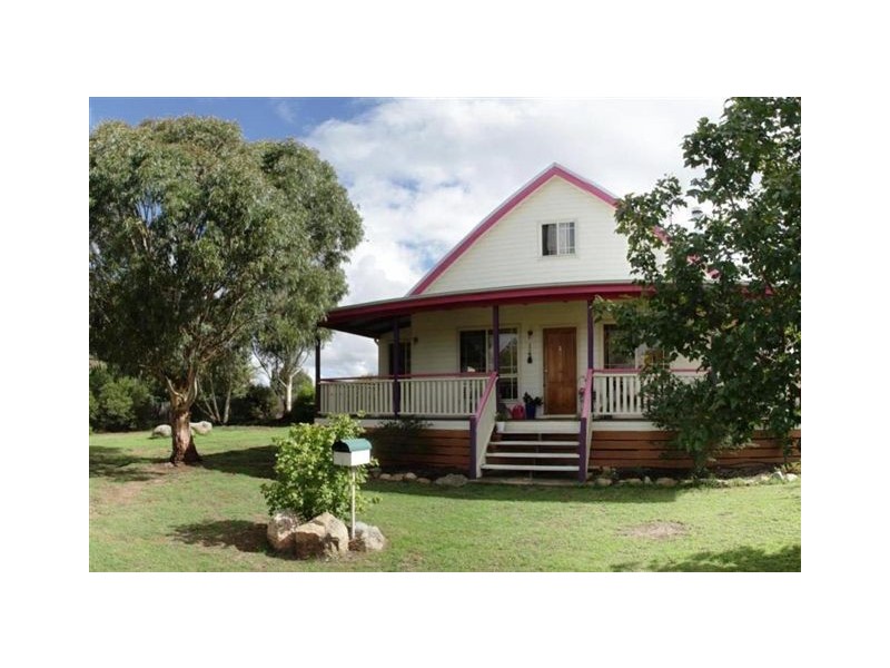 1 Kiparra Drive, Berridale NSW 2628