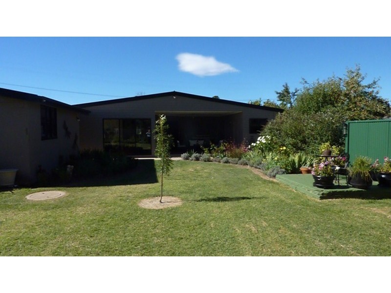 6 Mackay Street, Berridale NSW 2628