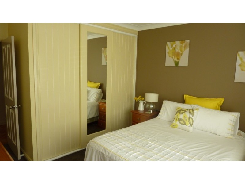 6 Mackay Street, Berridale NSW 2628