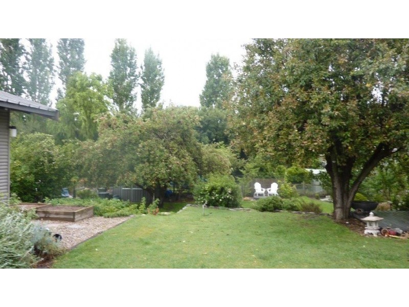 35 Myack Street, Berridale NSW 2628