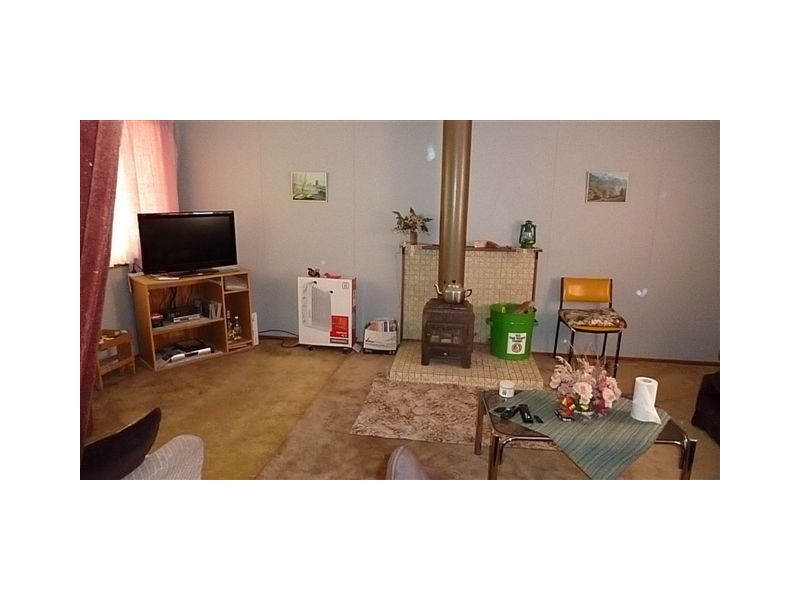 12 Hamilton Street, Dalgety NSW 2628