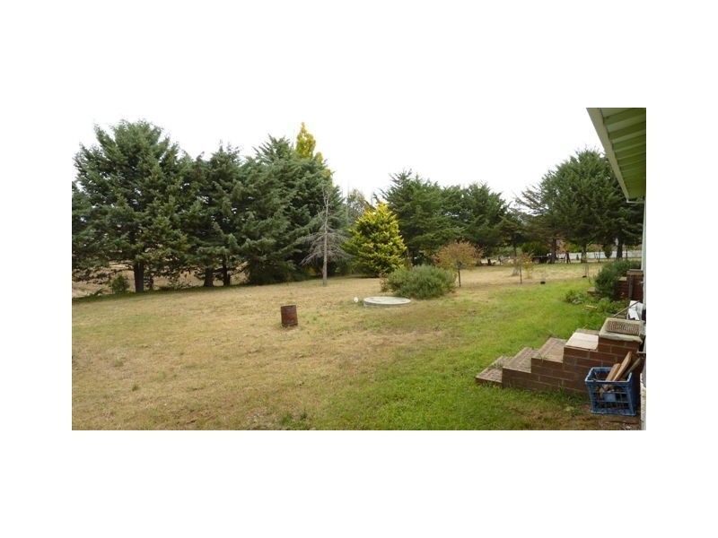 12 Hamilton Street, Dalgety NSW 2628