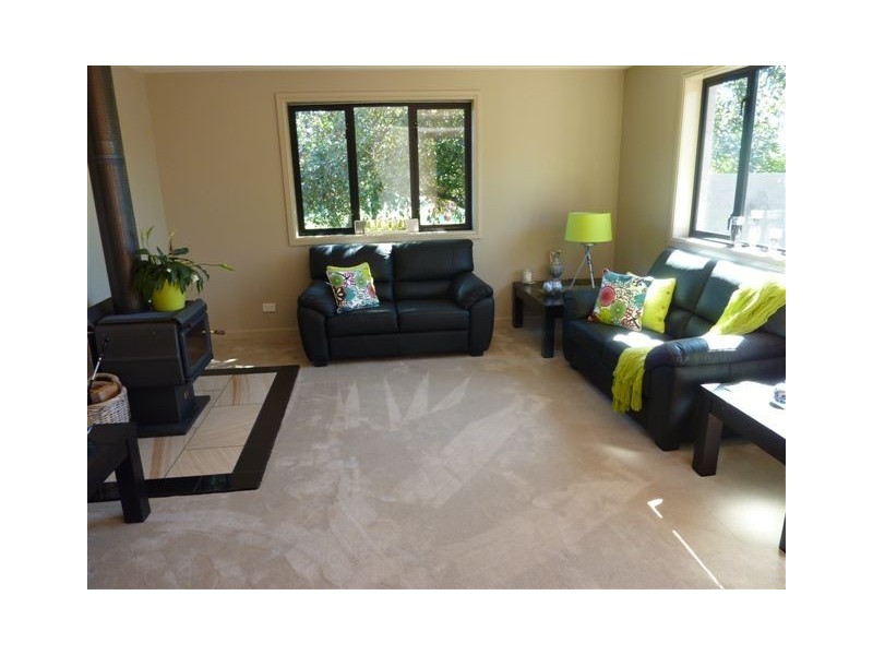 6 Mackay Street, Berridale NSW 2628