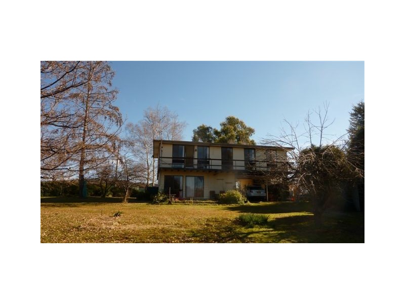 5 Creek Street, Berridale NSW 2628