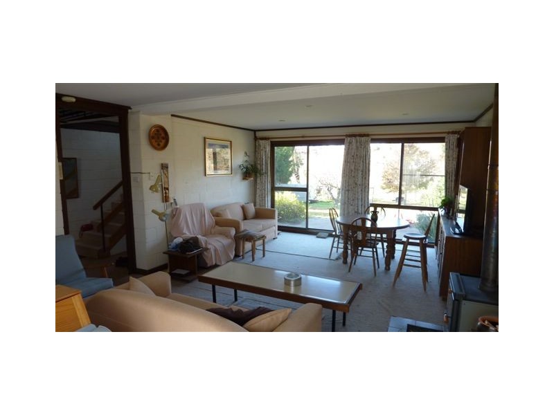 5 Creek Street, Berridale NSW 2628