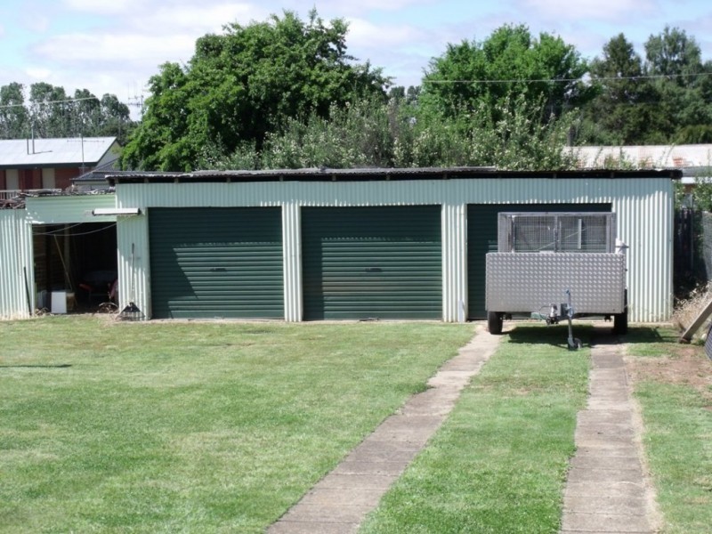 16 Druitt Street, Adaminaby NSW 2629