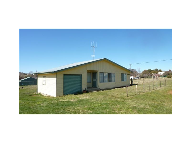 9 Hoskin Street, Berridale NSW 2628