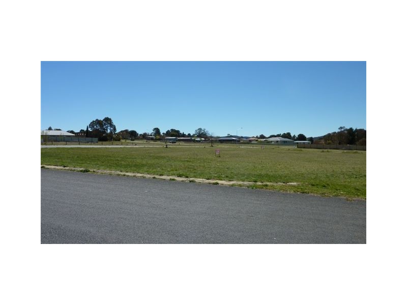 15 Gungarlin Street, Berridale NSW 2628