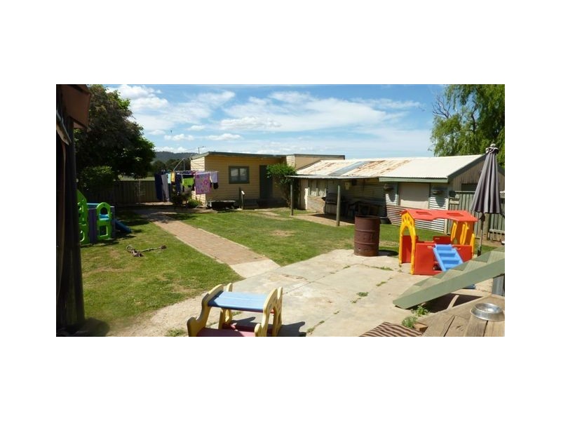 7 Pryce Street, Berridale NSW 2628