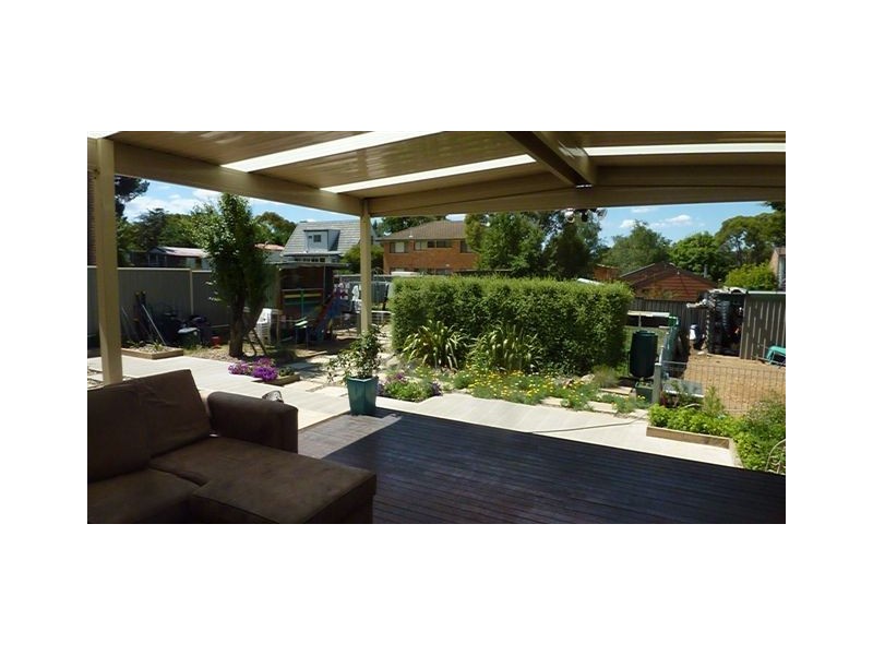 13 Mackay Street, Berridale NSW 2628