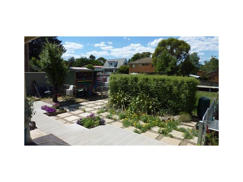 13 Mackay Street, Berridale NSW 2628