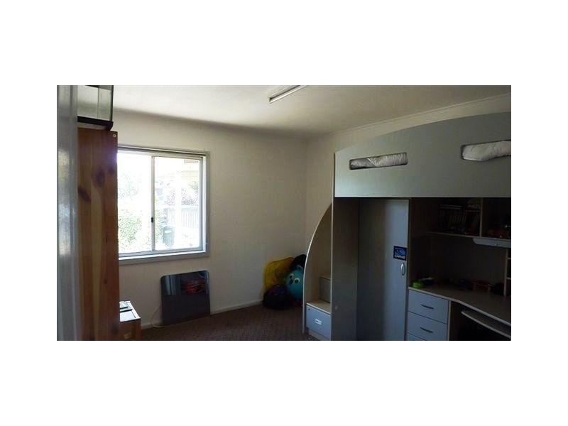 13 Mackay Street, Berridale NSW 2628