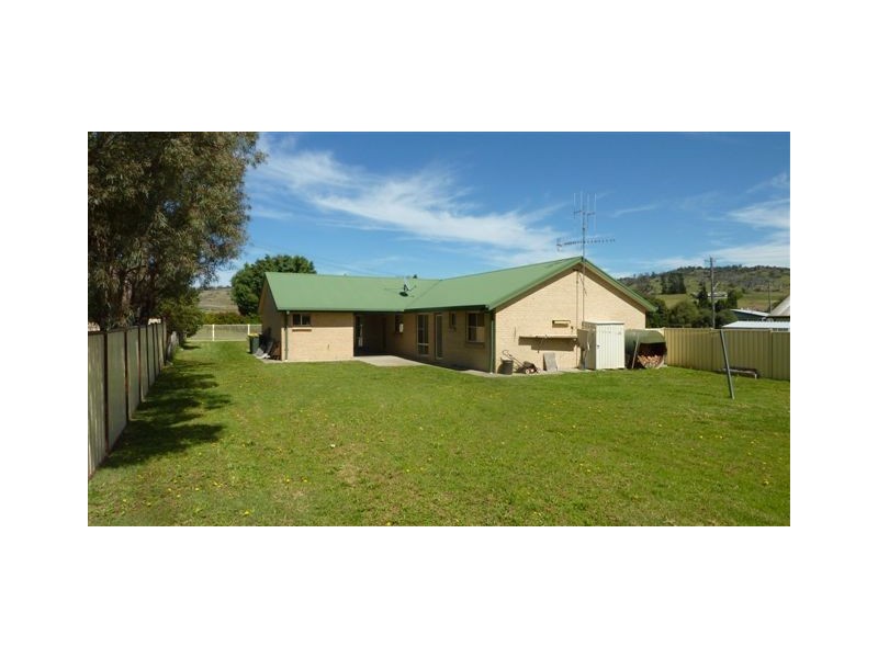 5 Cherry Lane, Berridale NSW 2628