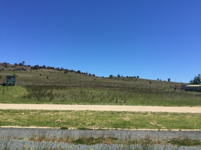 40 Roberson Street, Berridale NSW 2628