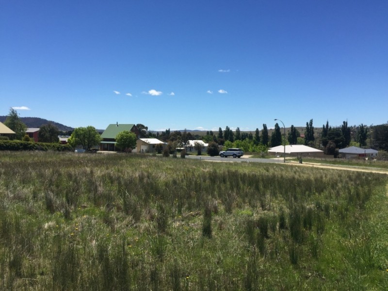 40 Roberson Street, Berridale NSW 2628