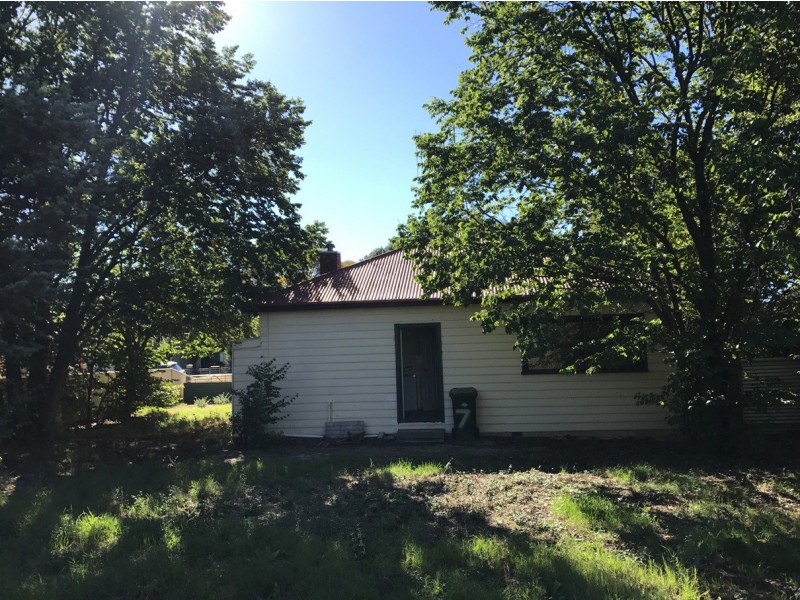 7 William Street, Berridale NSW 2628