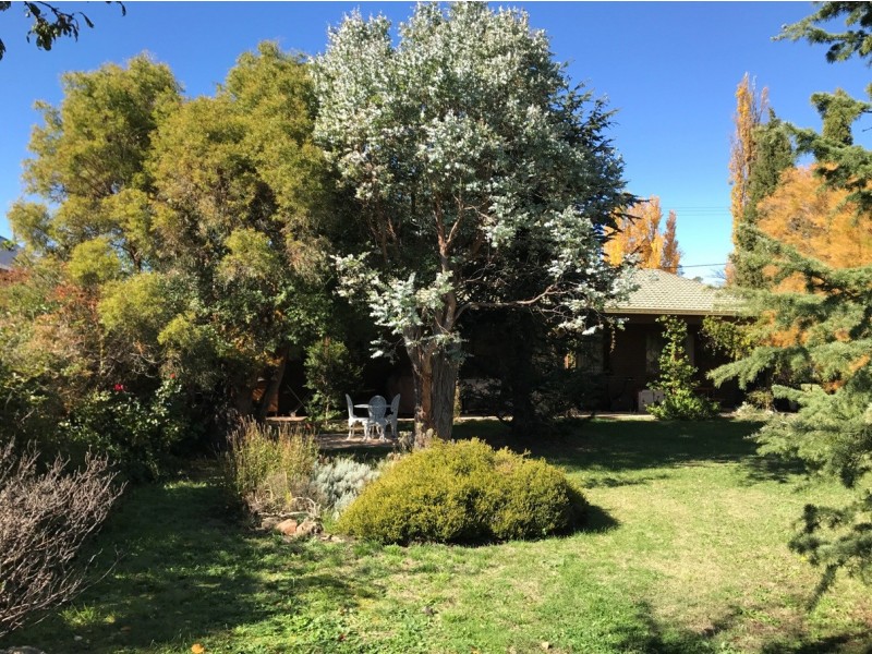 28 Jindabyne Road, Berridale NSW 2628