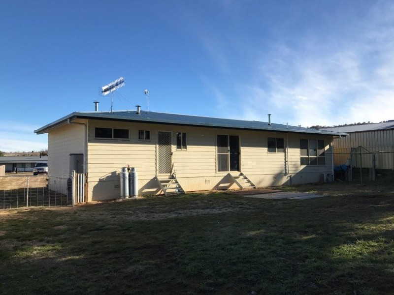 4 Katri Close, Berridale NSW 2628