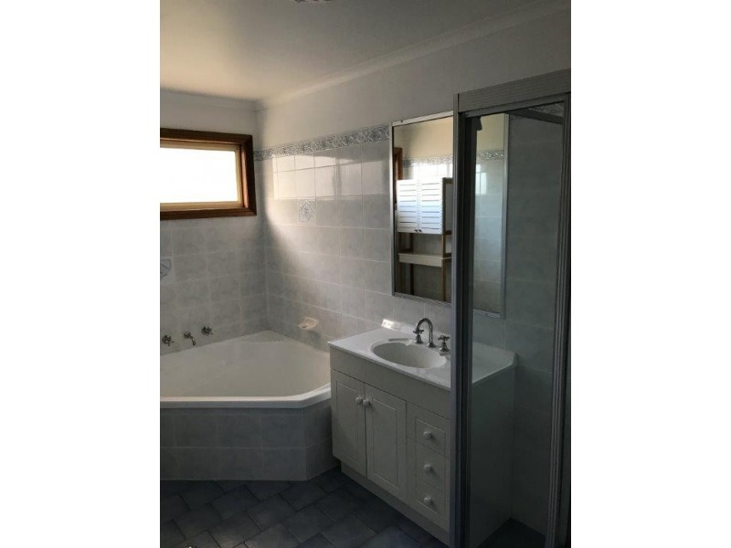 4 Katri Close, Berridale NSW 2628