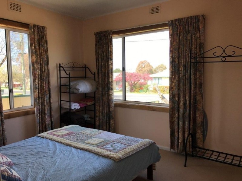 4 Hoskin Street, Berridale NSW 2628