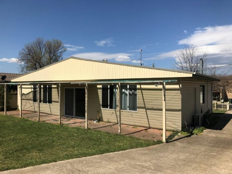 4 Hoskin Street, Berridale NSW 2628