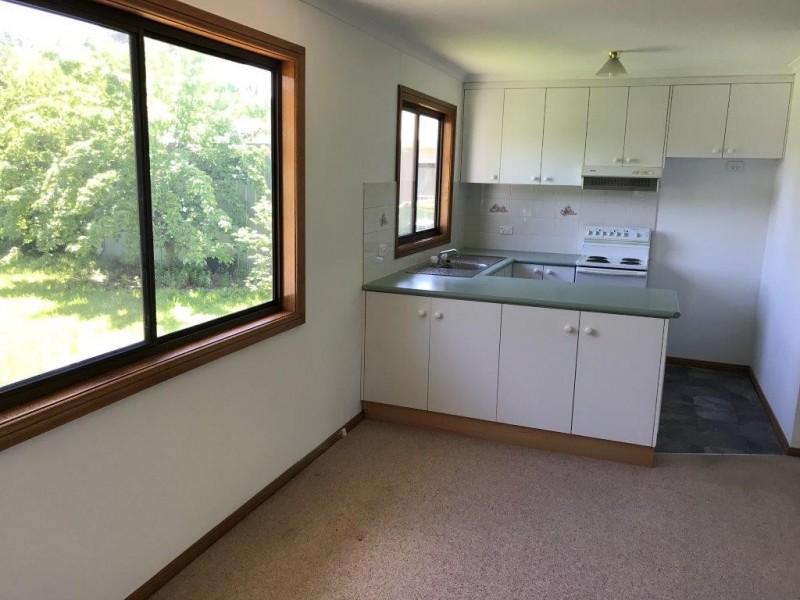 12 Bolton Street, Berridale NSW 2628