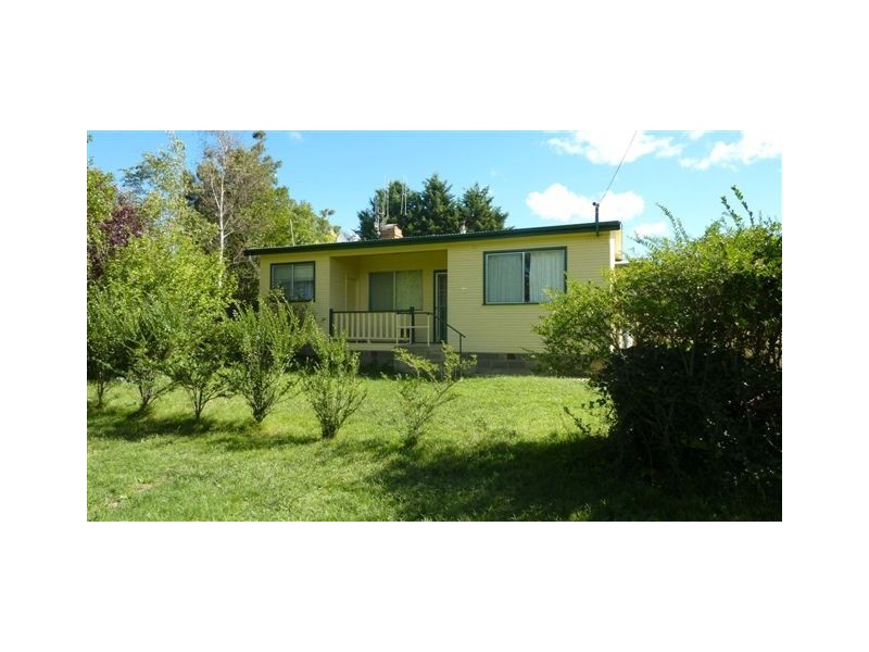 40 Oliver Street, Berridale NSW 2628