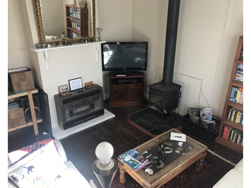 12 Chalker Street, Adaminaby NSW 2629