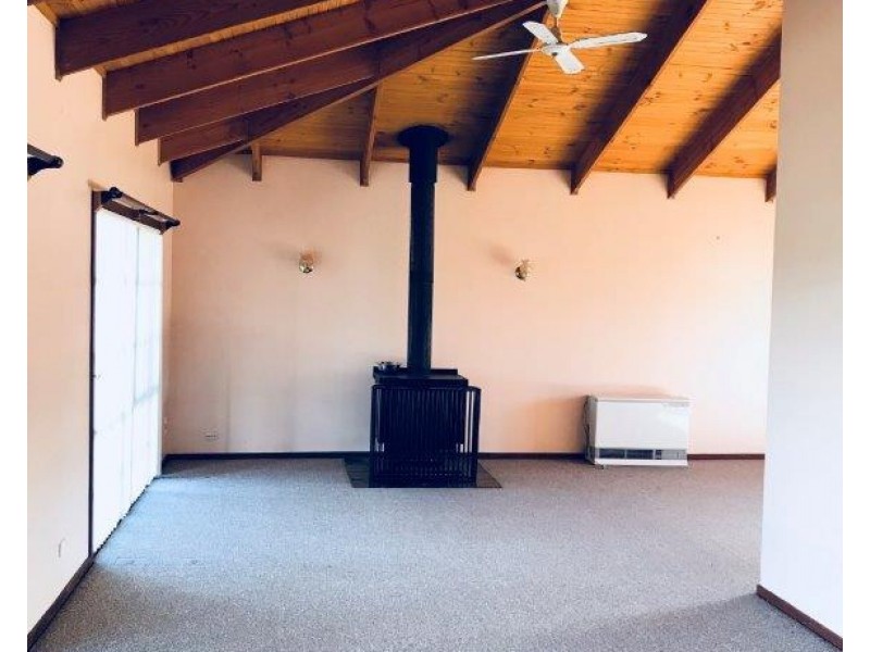 2 Jindalee Street, Berridale NSW 2628