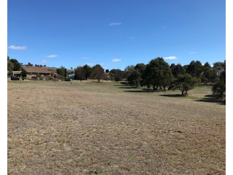 23 Roberson Street, Berridale NSW 2628