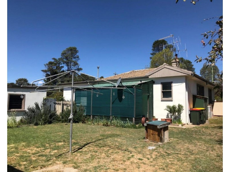 24 Mary Street, Berridale NSW 2628
