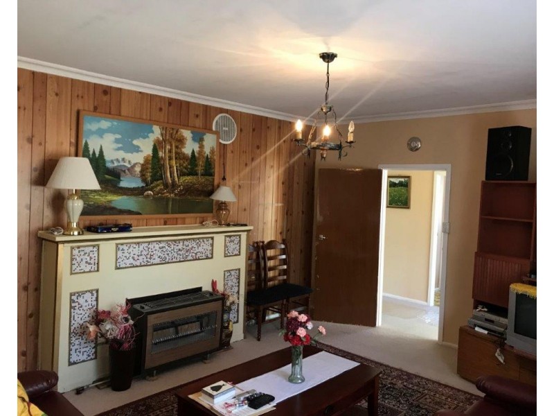 24 Mary Street, Berridale NSW 2628