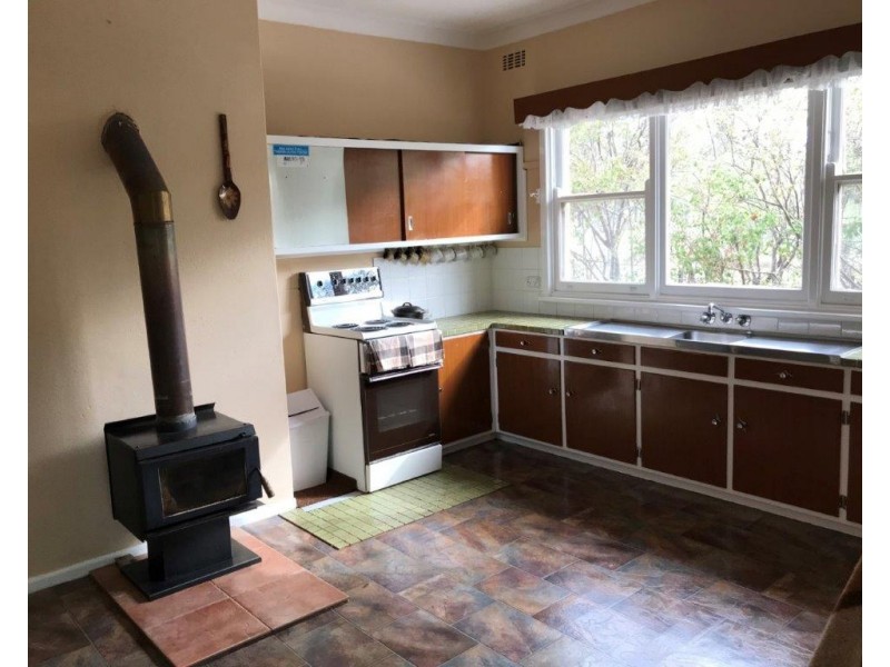 24 Mary Street, Berridale NSW 2628