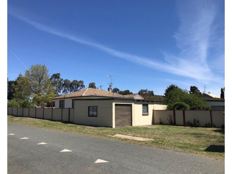 24 Mary Street, Berridale NSW 2628