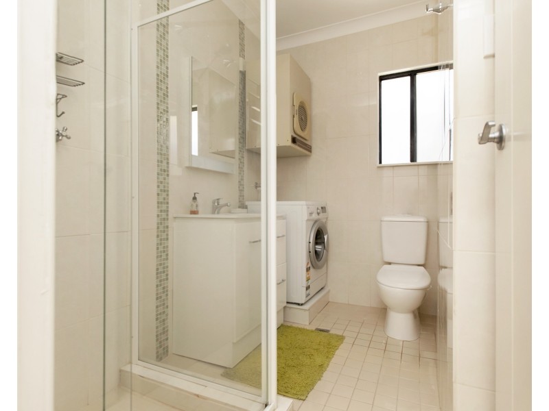 4 Campbell Street, Dalgety NSW 2628